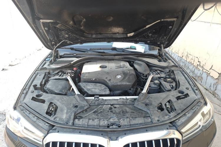 Used BMW 5 Series 2022 Updated 530Li Leading Edition Luxury Package Engine Bay