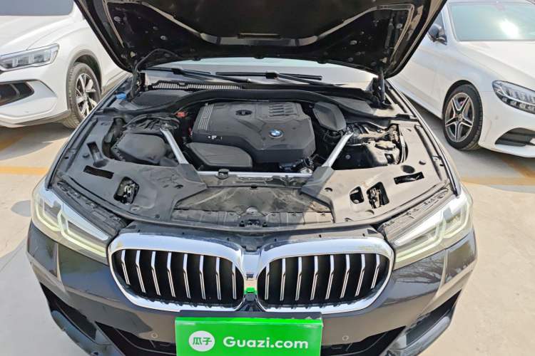 Used BMW 5 Series 2022 Second Facelift 525Li M Sport Package Engine Bay