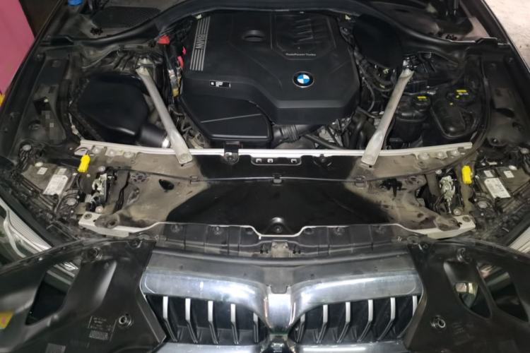 Used BMW 5 Series 2022 Revised Version 3 530Li Luxury Edition M Sport Package Engine Bay