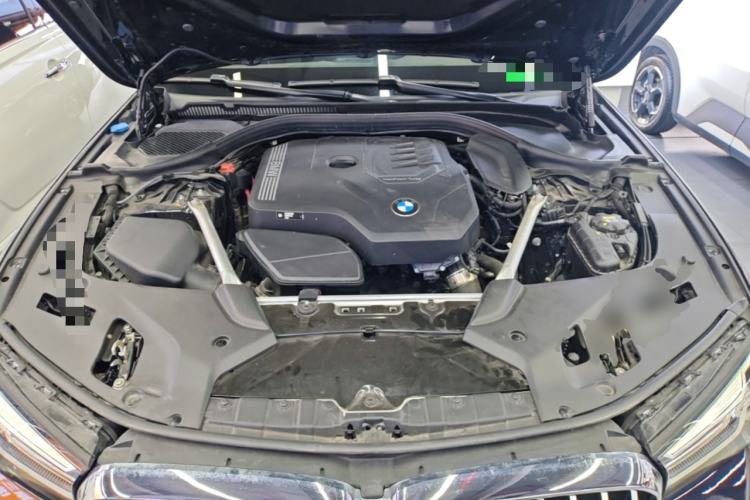 Used BMW 5 Series 2022 Second Facelift 525Li M Sport Package Engine Bay
