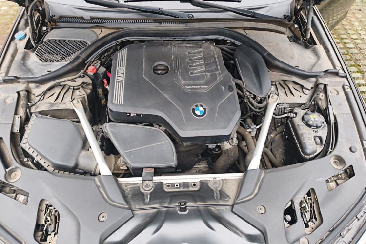 Used BMW 5 Series 2022 Restyled 525Li Luxury Package Engine Bay