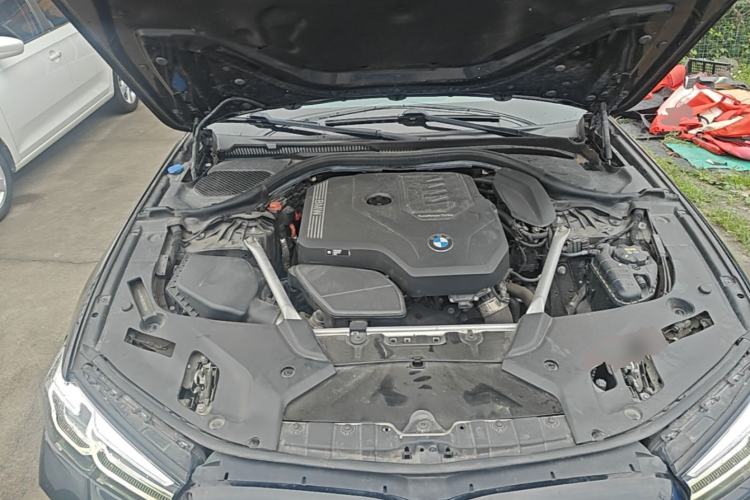 Used BMW 5 Series 2022 Restyled 525Li M Sport Package Engine Bay