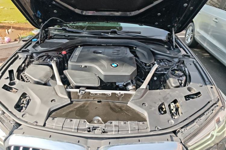 Used BMW 5 Series 2022 Second Facelift 525Li M Sport Package Engine Bay
