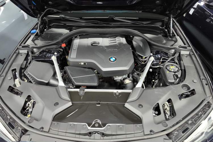 Used BMW 5 Series 2022 Second Facelift 525i M Sport Package Engine Bay