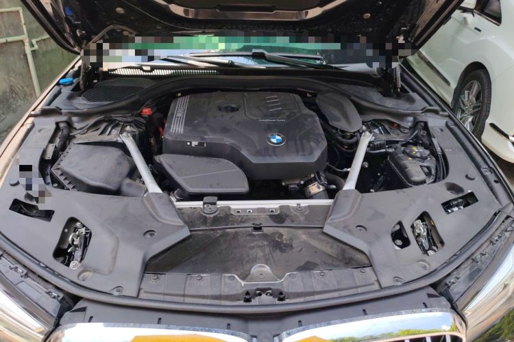 Used BMW 5 Series 2022 Second Facelift 525Li M Sport Package Engine Bay