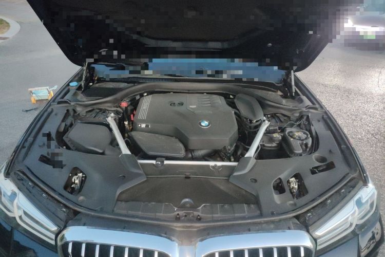 Used BMW 5 Series 2022 Second Facelift 530i M Sport Package Engine Bay