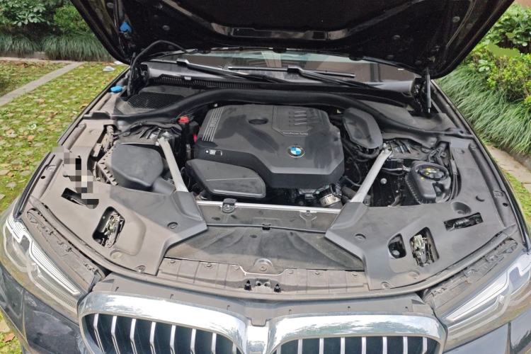 Used BMW 5 Series 2022 Second Facelift 525i M Sport Package Engine Bay