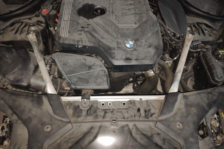 Used BMW 5 Series 2022 Restyled 525Li M Sport Package Engine Bay