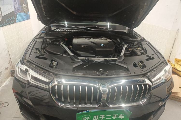 Used BMW 5 Series 2022 Second Facelift 530Li Leading Edition M Sport Package Engine Bay