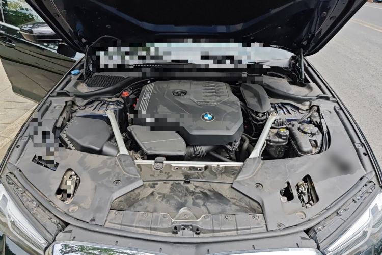 Used BMW 5 Series 2022 530Li Leading Model M Sport Package Engine Bay