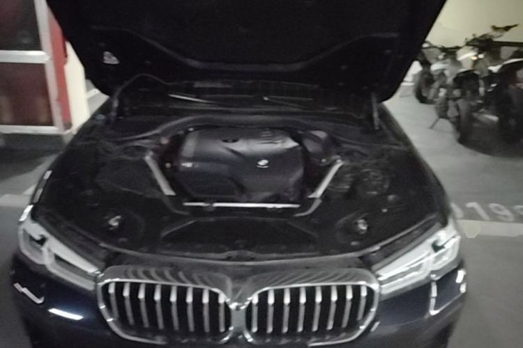 Used BMW 5 Series 2022 Second Facelift 530i M Sport Package Engine Bay
