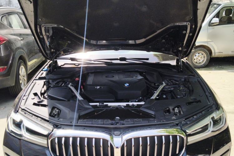 Used BMW 5 Series 2022 Second Facelift 525Li M Sport Package Engine Bay