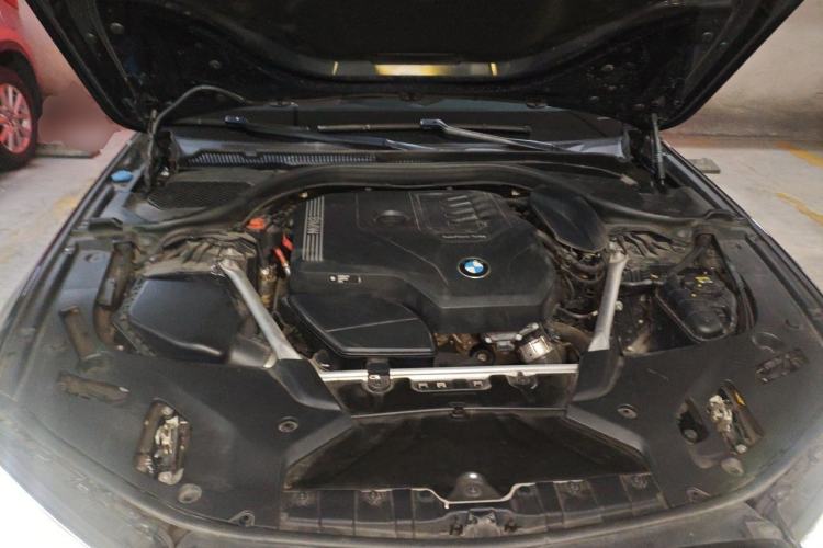 Used BMW 5 Series 2022 525Li M Sport Package Engine Bay