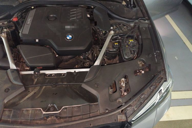 Used BMW 5 Series 2022 Restyled 530Li Leading Edition M Sport Package Engine Bay Left