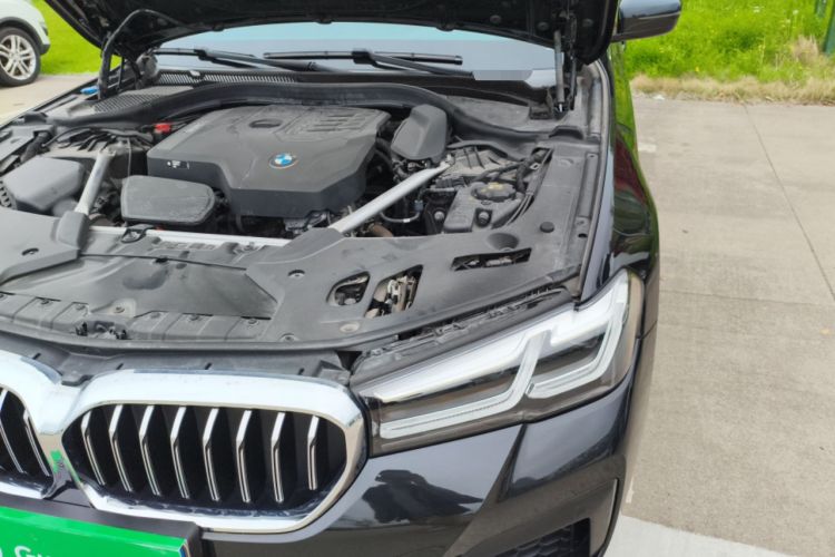 Used BMW 5 Series 2022 Restyled 525Li M Sport Package Engine Bay Left
