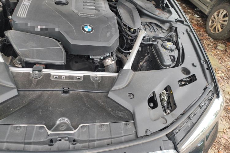 Used BMW 5 Series 2022 Second Facelift 525Li M Sport Package Engine Bay Left