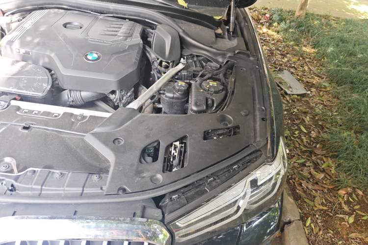 Used BMW 5 Series 2022 Second Facelift 530Li Leading Edition M Sport Package Engine Bay Left