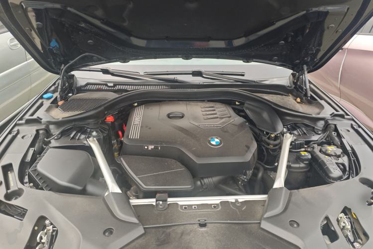 Used BMW 5 Series 2022 Restyled 530Li Leading Edition M Sport Package Engine Bay