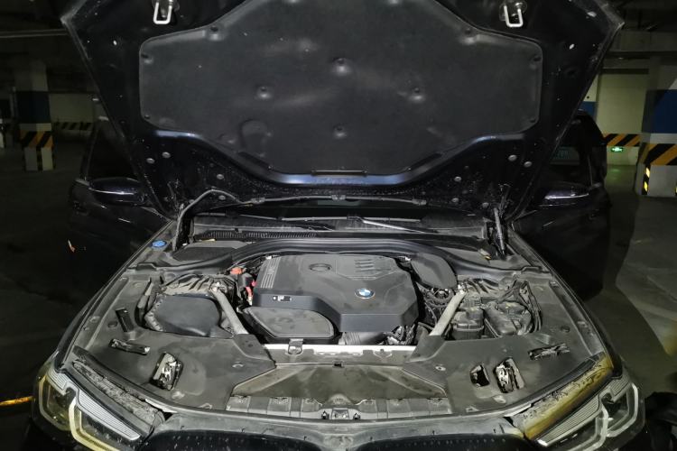 Used BMW 5 Series 2022 Second Facelift 530Li Leading Edition M Sport Package Engine Bay