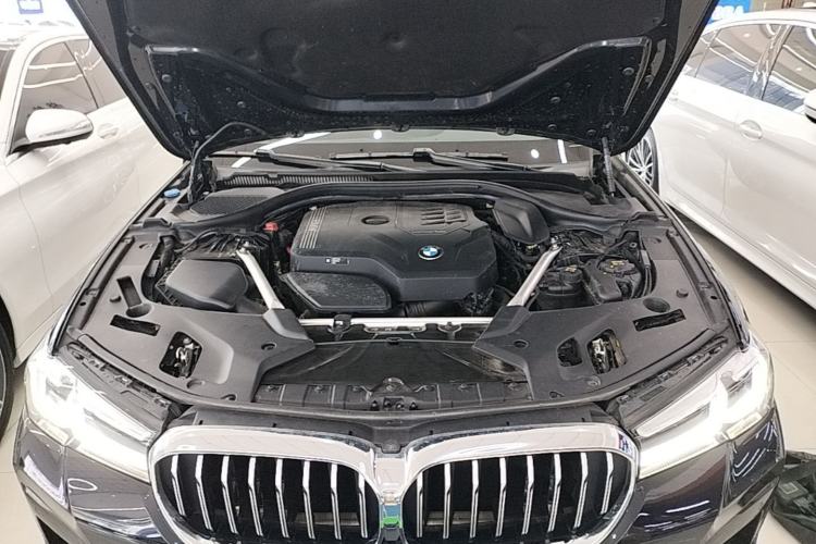 Used BMW 5 Series 2022 530Li Leading Model M Sport Package Engine Bay