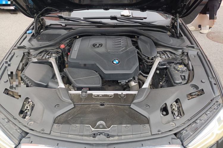 Used BMW 5 Series 2022 Restyled 525Li M Sport Package Engine Bay