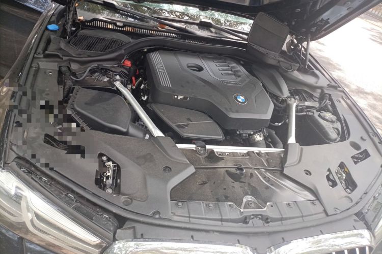 Used BMW 5 Series 2022 Restyled 525Li M Sport Package Engine Bay