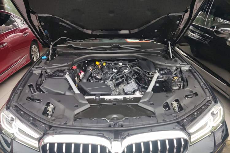 Used BMW 5 Series 2022 Restyled 525Li M Sport Package Engine Bay