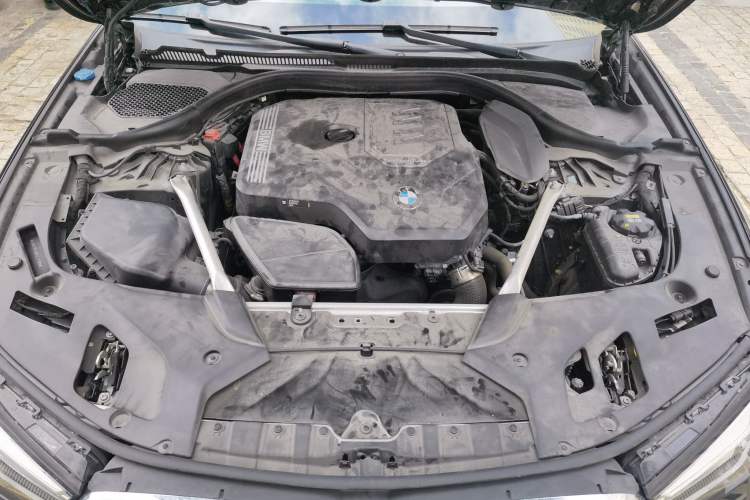 Used BMW 5 Series 2022 Restyled 525Li M Sport Package Engine Bay