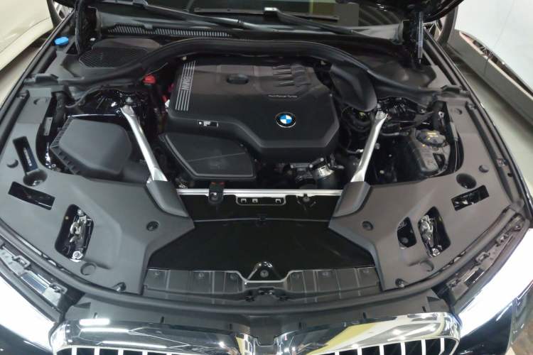 Used BMW 5 Series 2022 Restyled 525Li M Sport Package Engine Bay