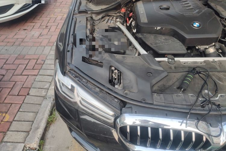 Used BMW 5 Series 2022 Restyled 525Li M Sport Package Engine Bay Right