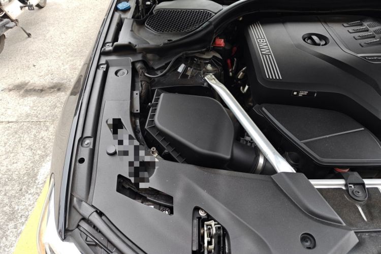 Used BMW 5 Series 2022 Second Facelift 530Li Luxury Version M Sport Package Engine Bay Right