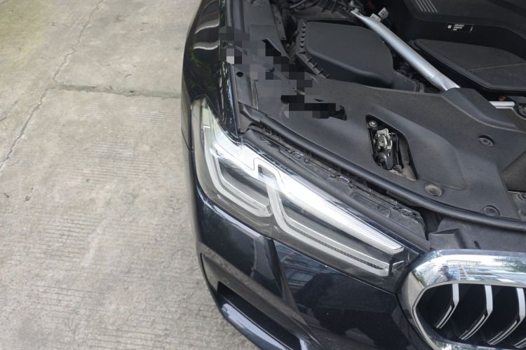 Used BMW 5 Series 2022 Second Facelift 530Li Luxury Version M Sport Package Engine Bay Right