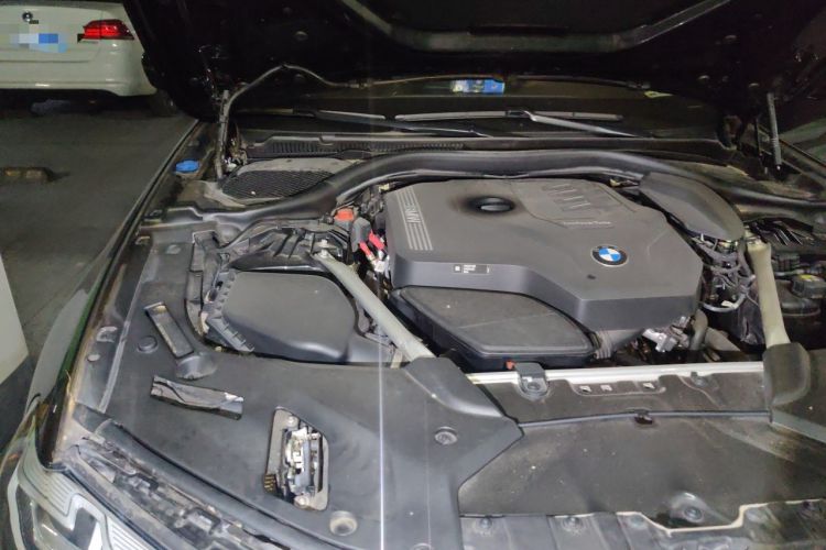 Used BMW 5 Series 2022 Restyled 530Li Luxury Edition M Sport Package Engine Bay Right