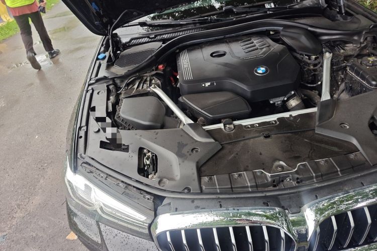 Used BMW 5 Series 2022 Restyled 525Li M Sport Package Engine Bay Right