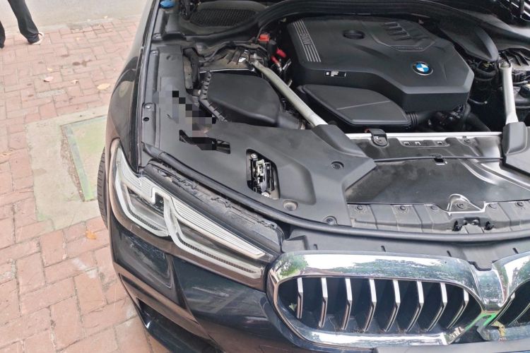 Used BMW 5 Series 2022 Revised Version 3 530Li Luxury Edition M Sport Package Engine Bay Right