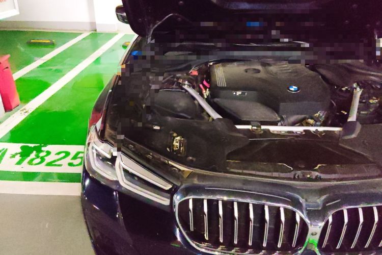 Used BMW 5 Series 2022 Revised Version 3 530Li Luxury Edition M Sport Package Engine Bay Right