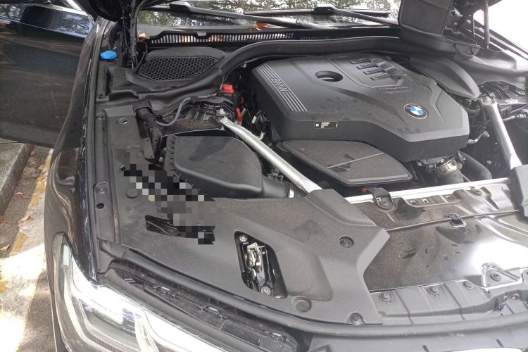 Used BMW 5 Series 2022 Restyled 525Li M Sport Package Engine Bay Right