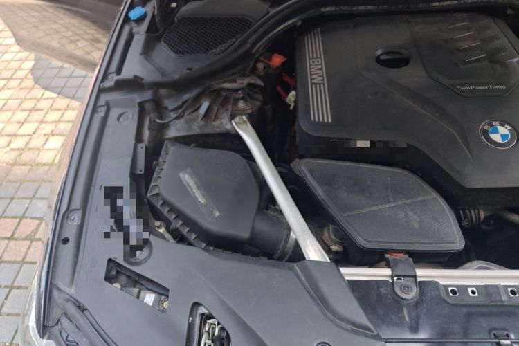 Used BMW 5 Series 2022 Second Facelift 530Li Luxury Version M Sport Package Engine Bay Right