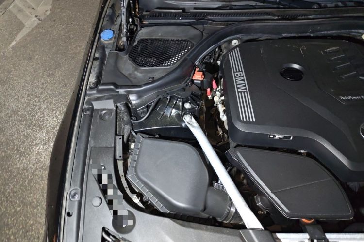Used BMW 5 Series 2022 Updated 530Li Leading Edition Luxury Package Engine Bay Right