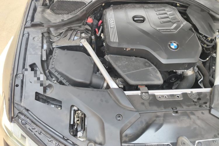 Used BMW 5 Series 2022 Second Facelift 525Li M Sport Package Engine Bay Right
