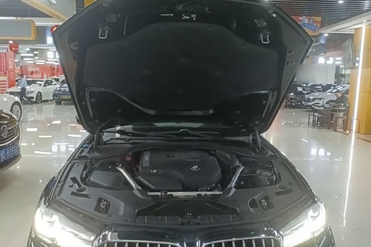 Used BMW 5 Series 2022 Second Facelift 525Li M Sport Package Engine Bay