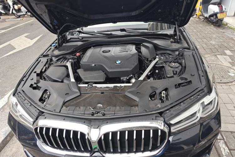 Used BMW 5 Series 2022 Restyled 525Li M Sport Package Engine Bay