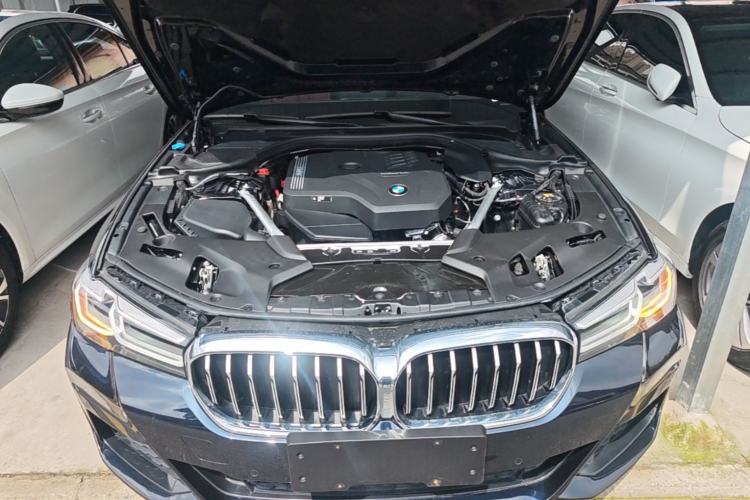Used BMW 5 Series 2022 Second Facelift 525Li M Sport Package Engine Bay