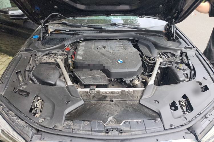 Used BMW 5 Series 2022 Restyled 525Li M Sport Package Engine Bay
