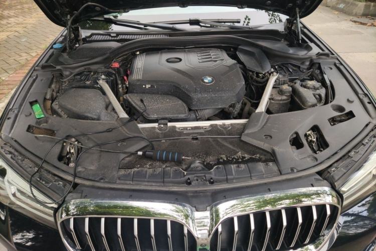 Used BMW 5 Series 2022 Revised Version 3 530Li Luxury Edition Premium Package Engine Bay