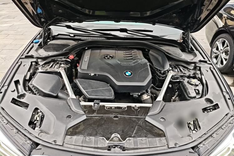 Used BMW 5 Series 2022 Restyled 525Li M Sport Package Engine Bay