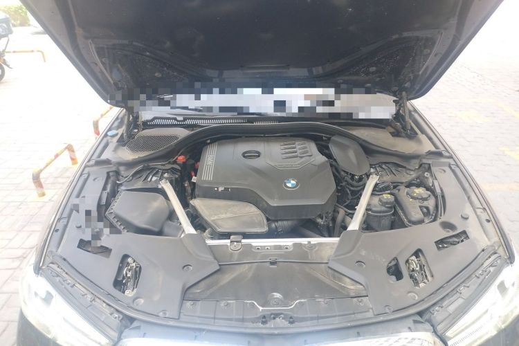 Used BMW 5 Series 2022 Second Facelift 530Li xDrive M Sport Package Engine Bay