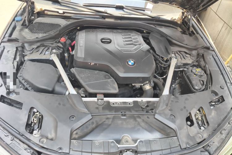 Used BMW 5 Series 2022 Second Facelift 525Li M Sport Package Engine Bay