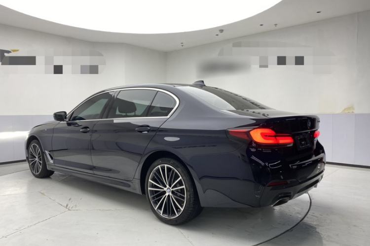 Used BMW 5 Series 2022 Restyled 530Li Leading Edition M Sport Package Exterior 1