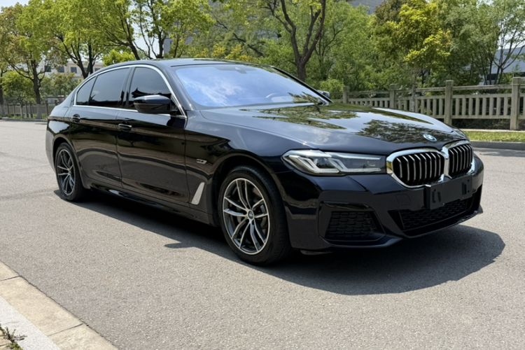 Used BMW 5 Series 2022 Updated 530Li Leading Edition Luxury Package Exterior 1